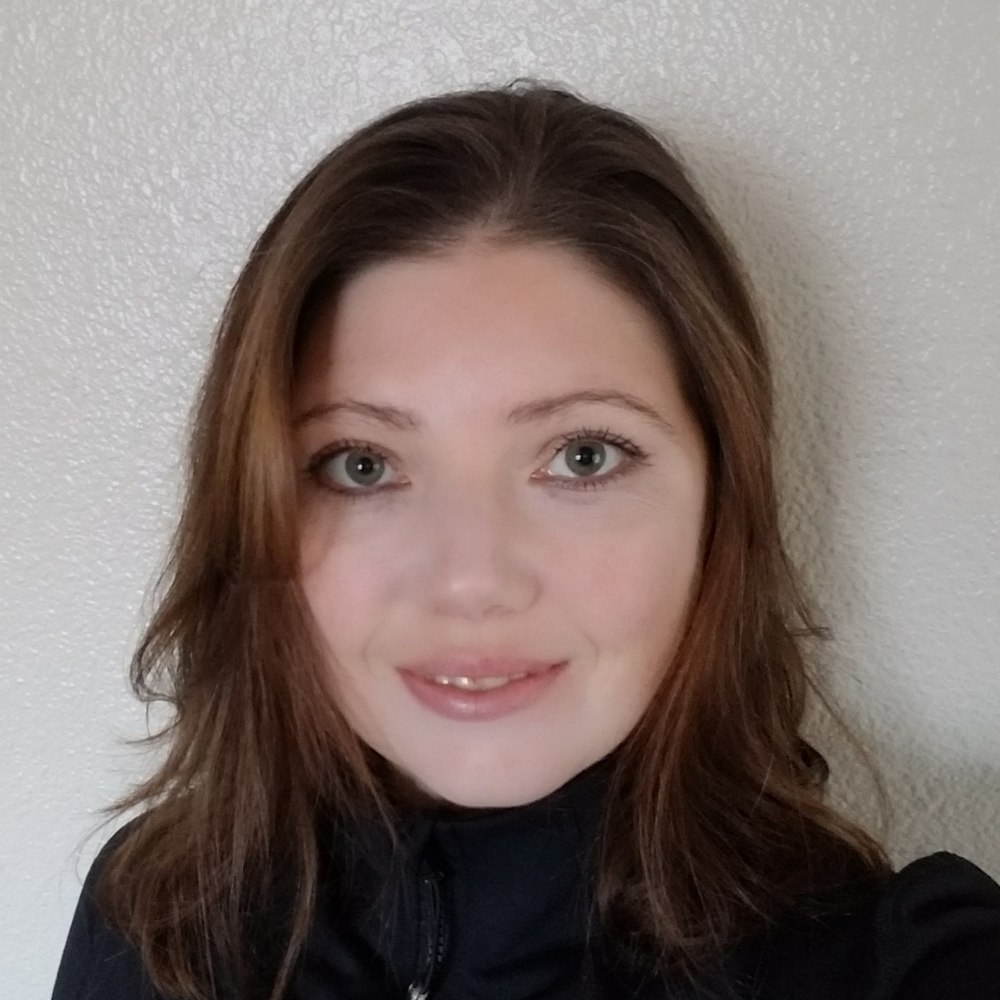 Meet your Posher, Alia